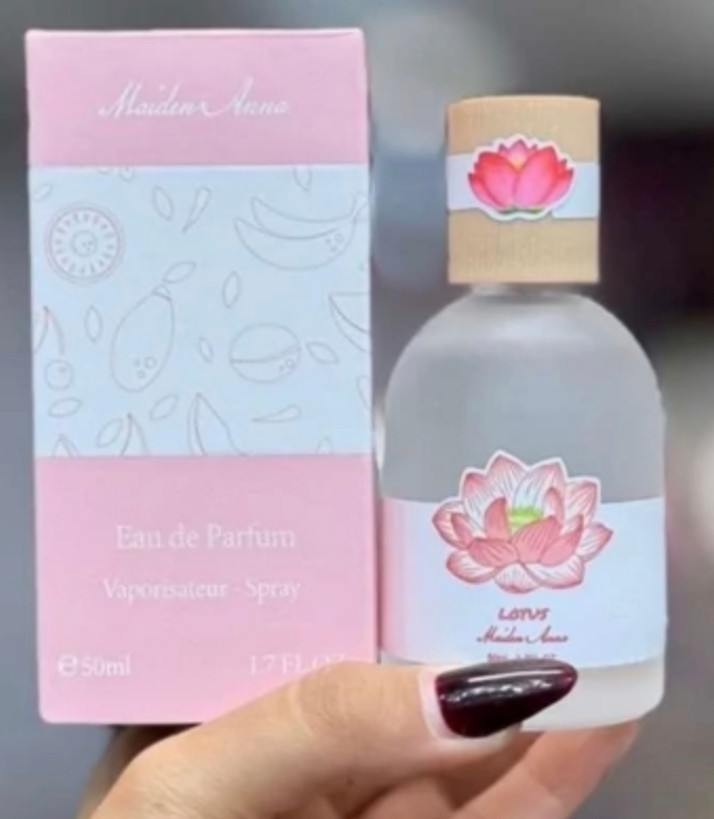 عطر بیکینی میدن آنا درب چوبی